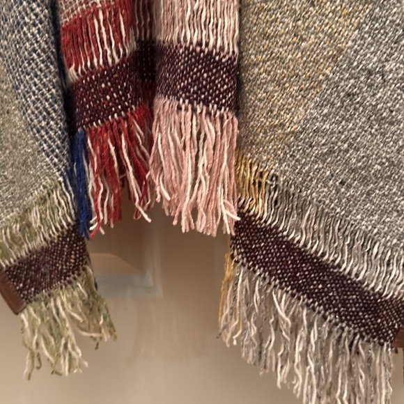 Anthropologie Nomad by Morgan Carper Cardigan Poncho Size M/L - Picture 9 of 10